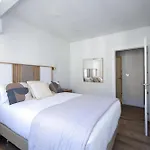 Royal View Suite